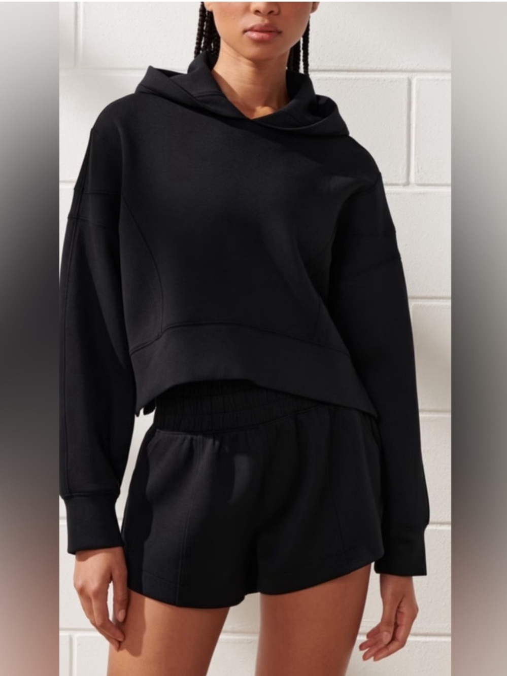 Abercrombie & Fitch YPB neoKNIT Wedge Popover Hoodie in black, size medium